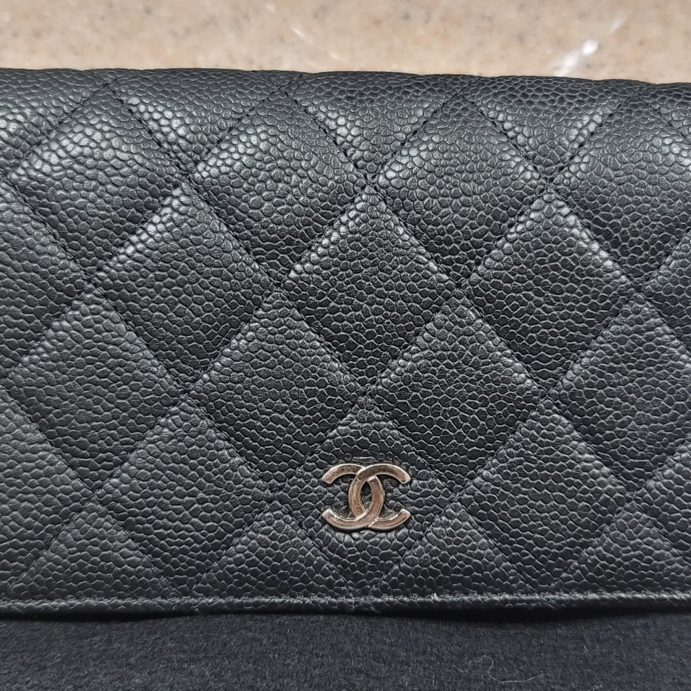 Chanel wallet